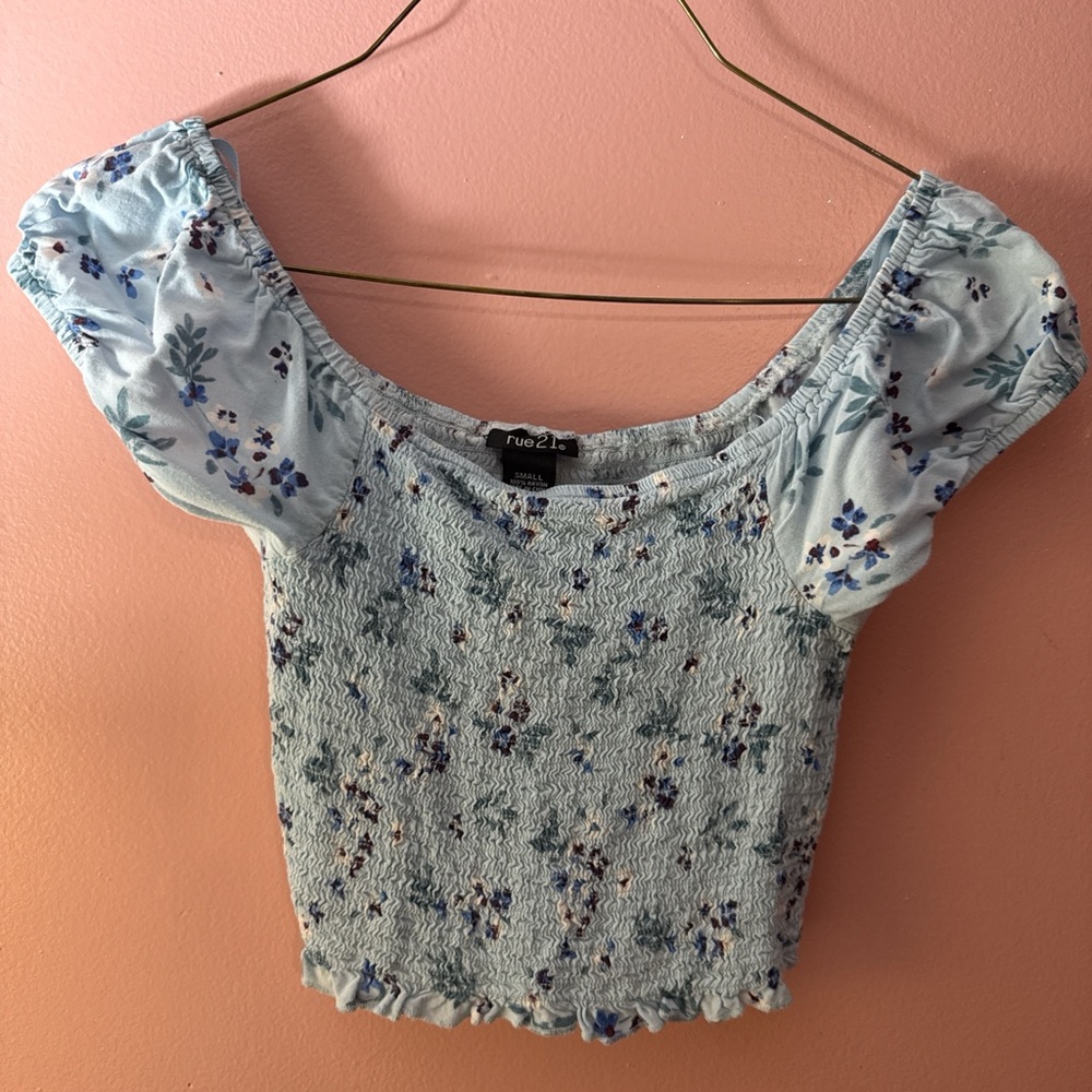 Rue21 Light Blue Floral Crop Top